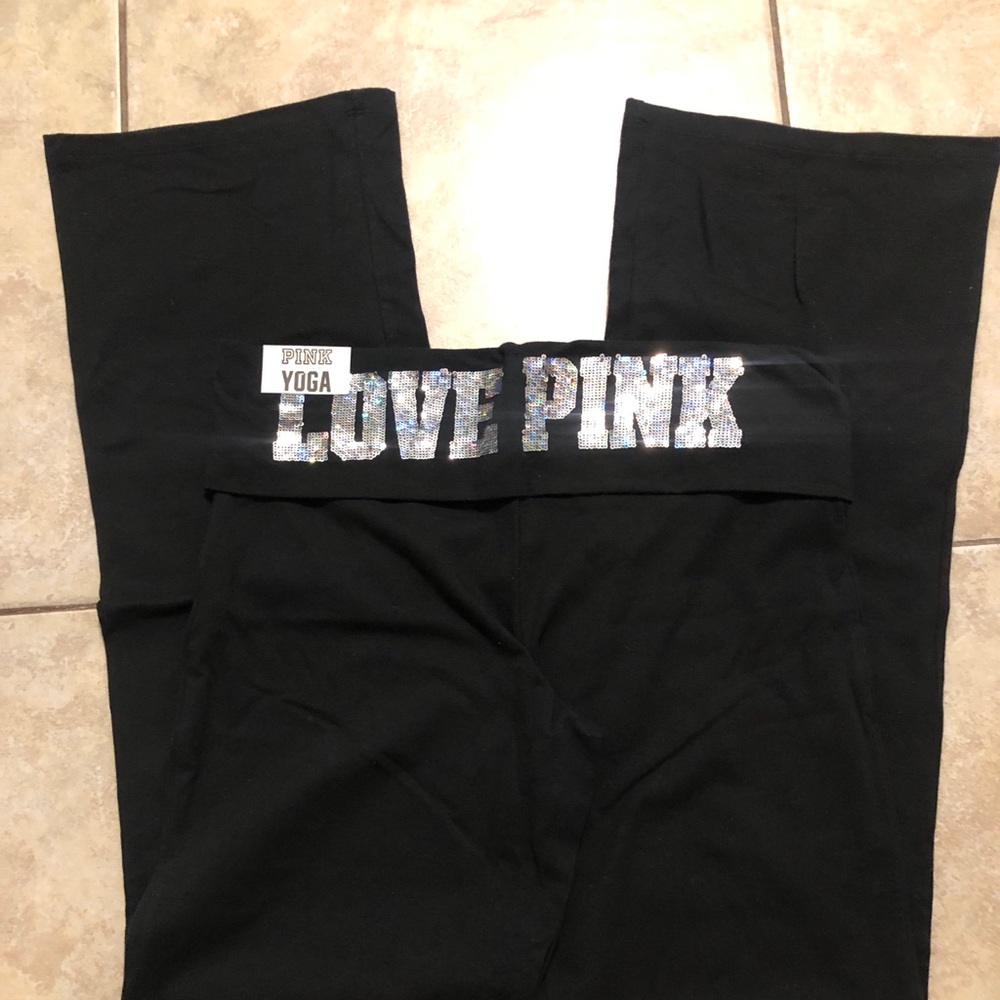 VS Pink “Love Pink” Bootcut Yoga Pants NEW TAGS